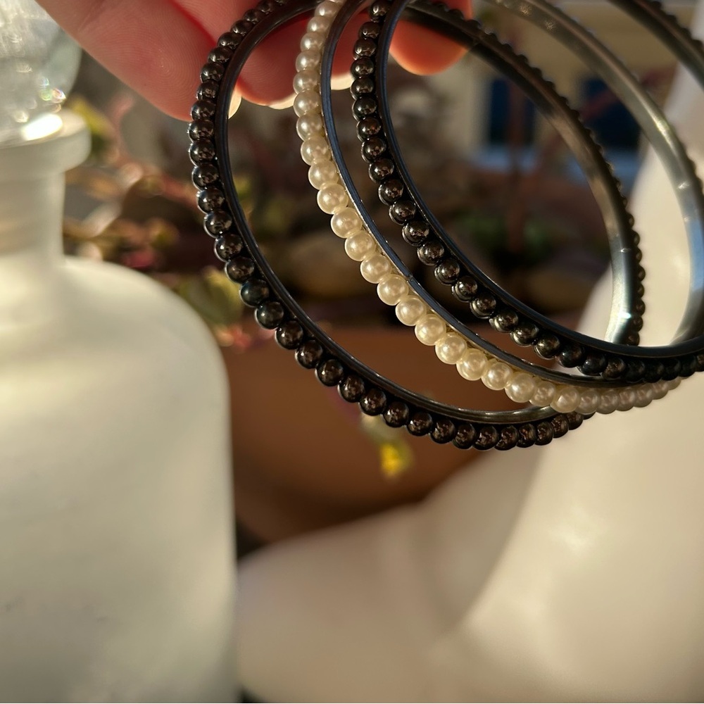 Pearl Bangles - Picture 2 of 2